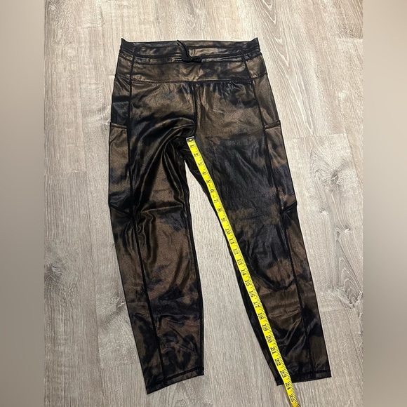 🖤SOLD🖤ZYIA - Women’s Distressed Copper Luxe Pocket Leggings - Picture 14 of 14